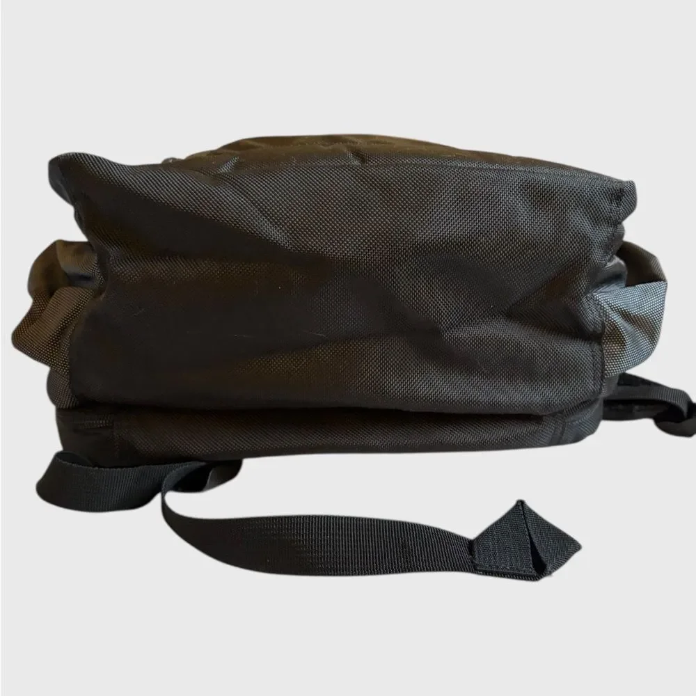 NEW Benjamin Moore Port Authority Black Laptop Backpack Work Travel Compartments